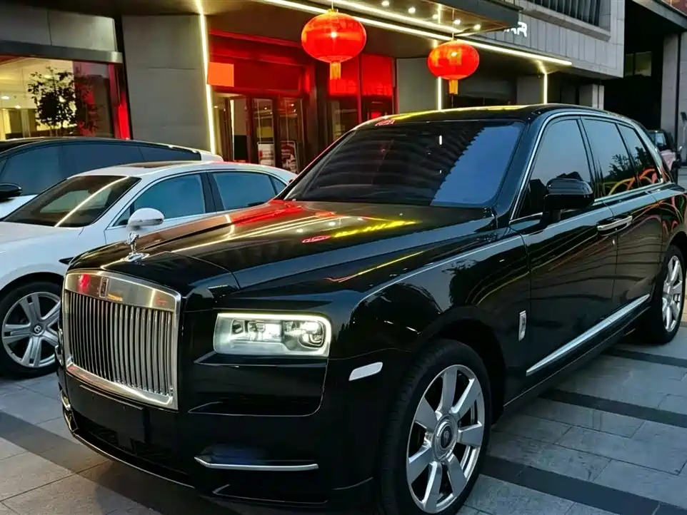 Rolls-Royce Cullinan 2022