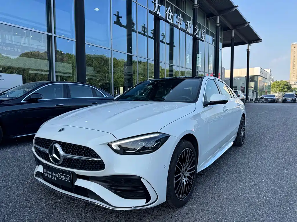 Mercedes-Benz C-Class 2026