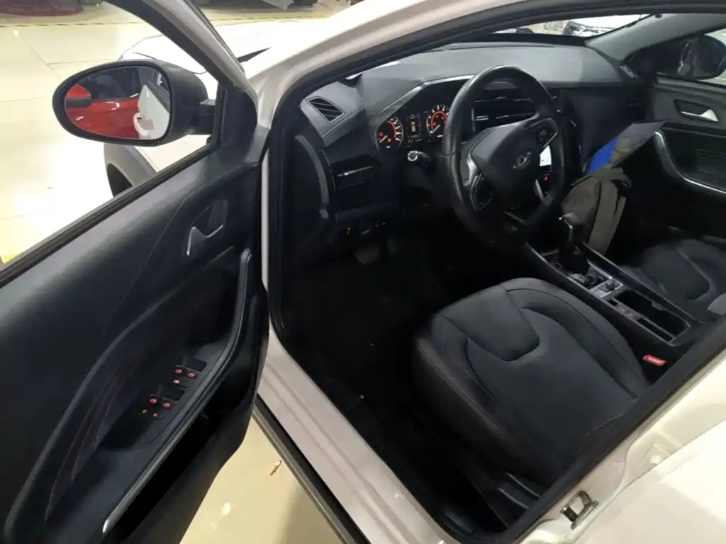 Chery Tiggo 3x 2021 — фото 16