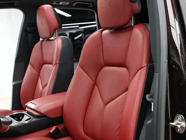 Porsche Cayenne 2016