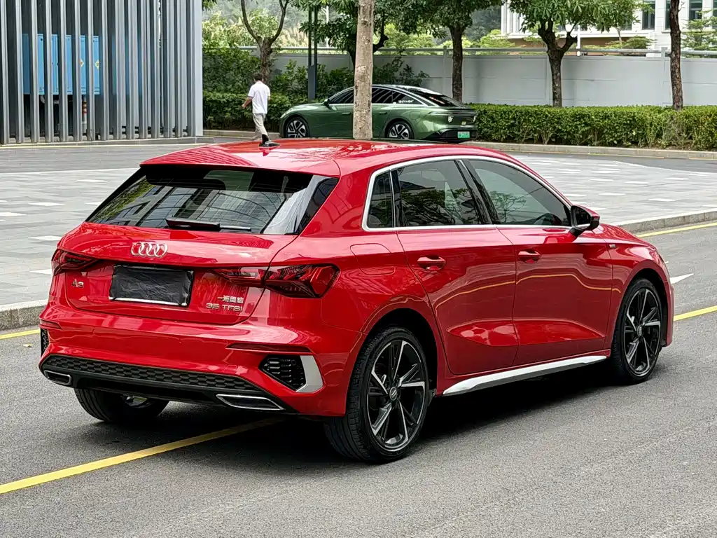 Audi A3 2022 — фото 16