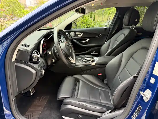 Mercedes-Benz C-Class 2018