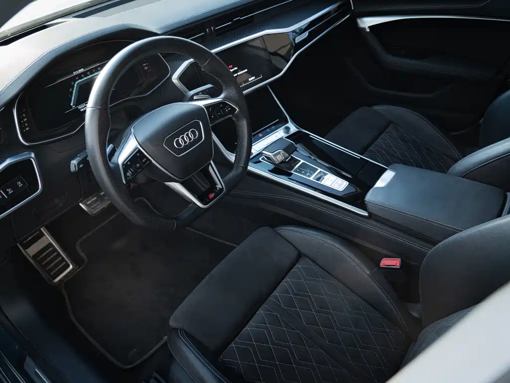 Audi S7 2021 — фото 11
