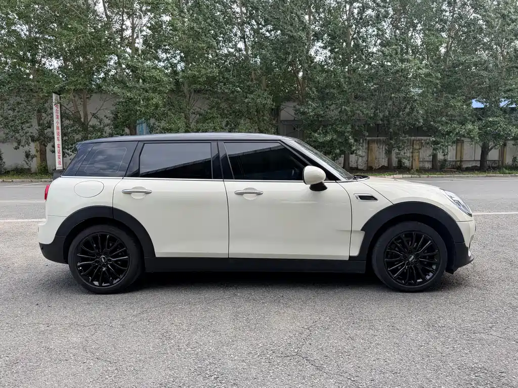 MINI Clubman 2019 — фото 4