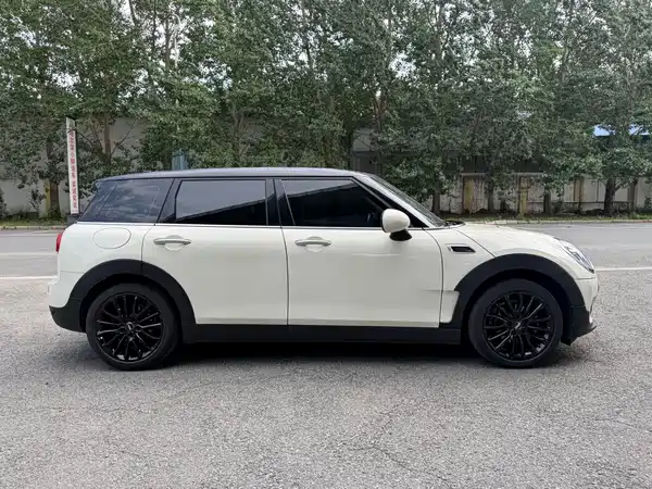 MINI Clubman 2019