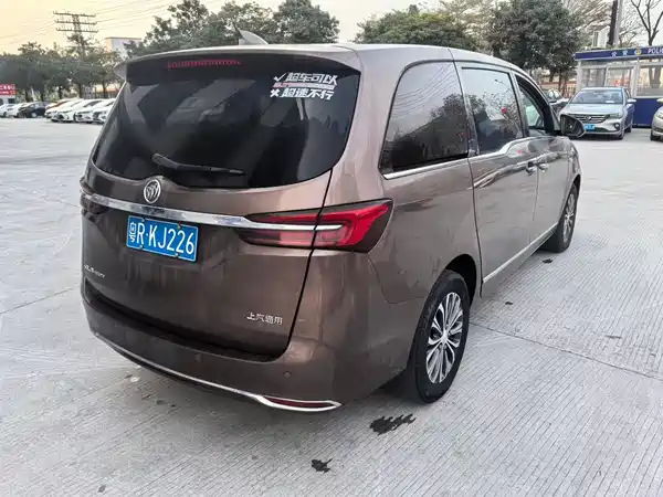 Buick GL8 2020