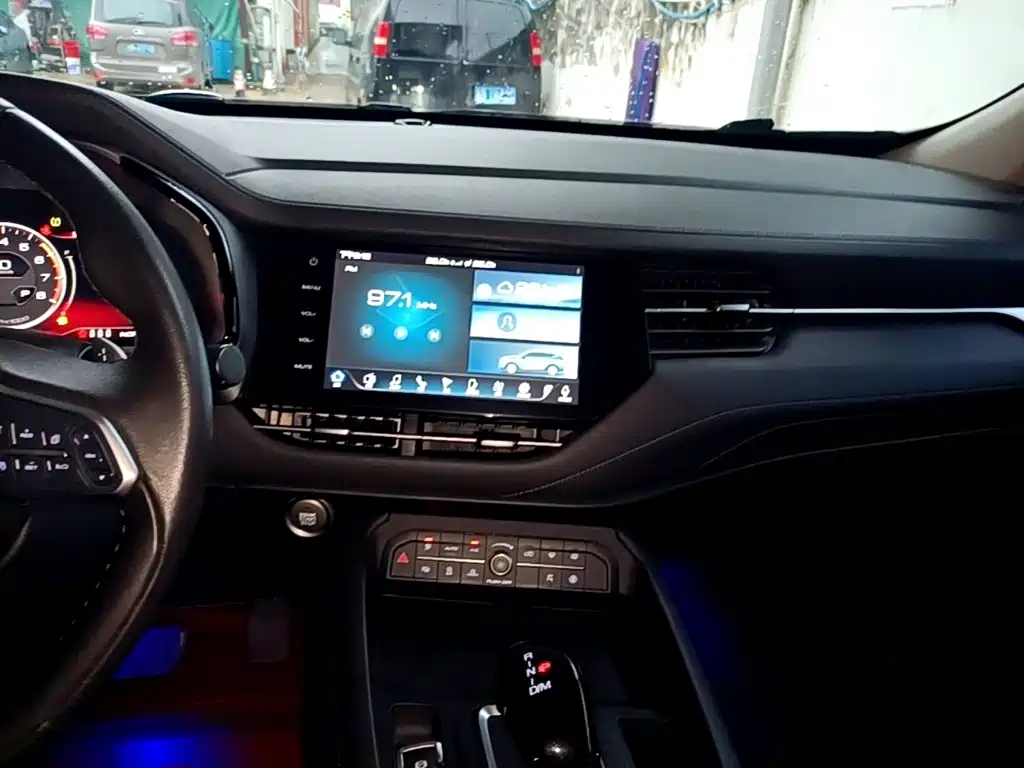 Haval F7 2020 — фото 13