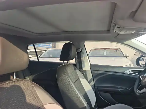 Volkswagen Tacqua 2022