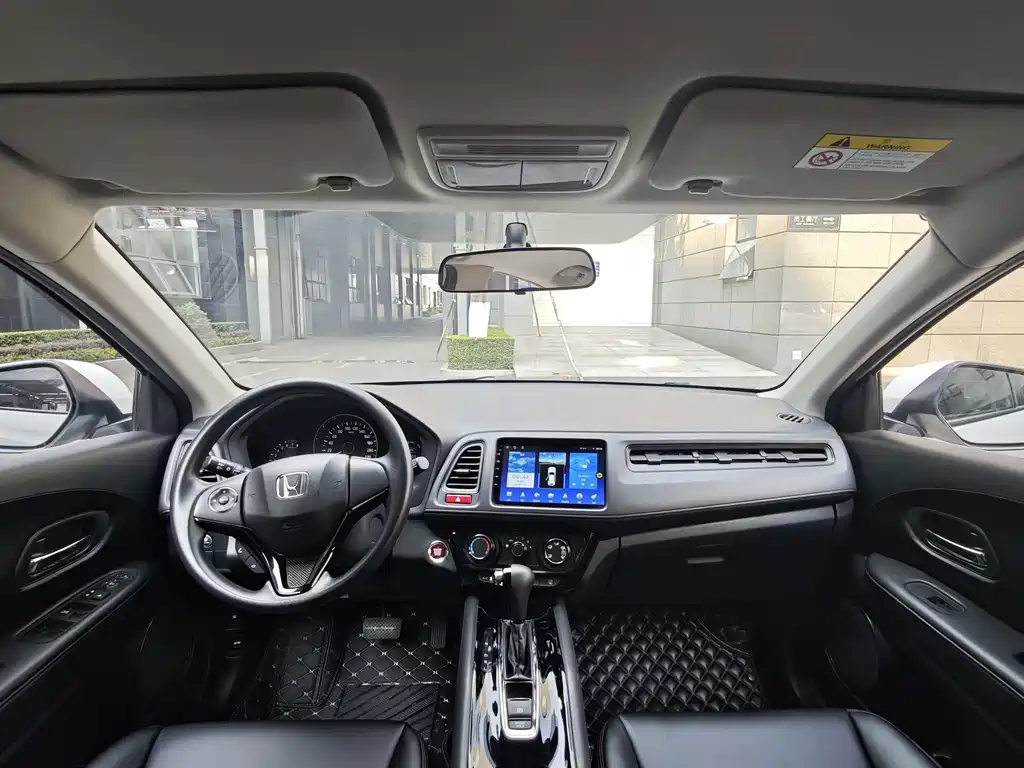Honda Vezel 2016 — фото 13