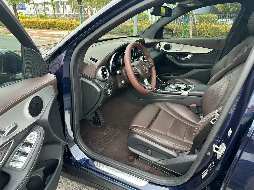 Mercedes-Benz GLC 2016