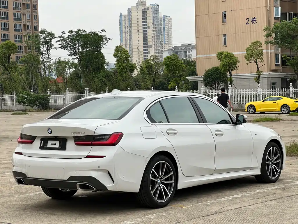 BMW 3 Series 2020 — фото 12