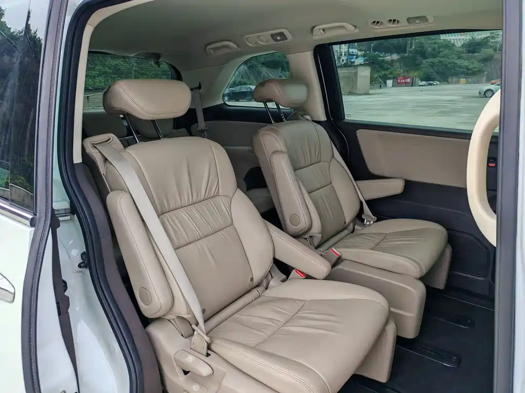 Honda Odyssey 2017 — фото 13