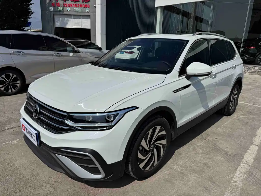 Volkswagen Tiguan L 2024