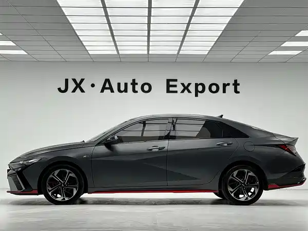 Hyundai Elantra 2023