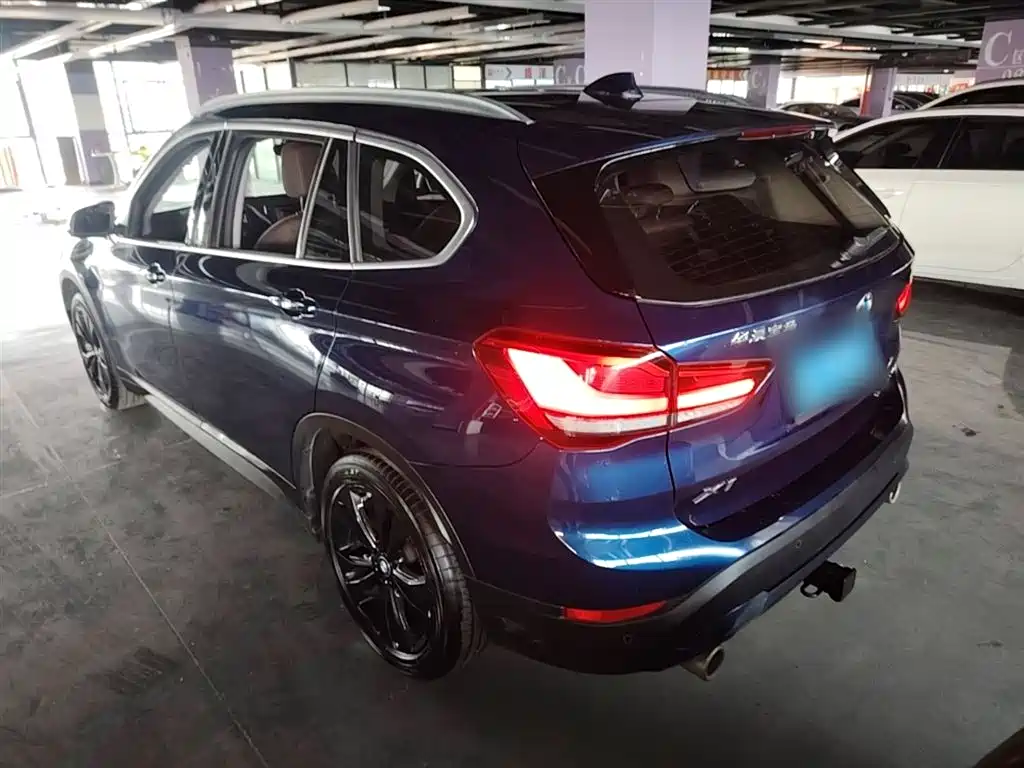 BMW X1 2020 — фото 5