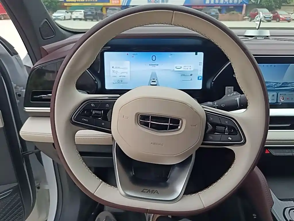Geely Xingyue L 2022 — фото 11