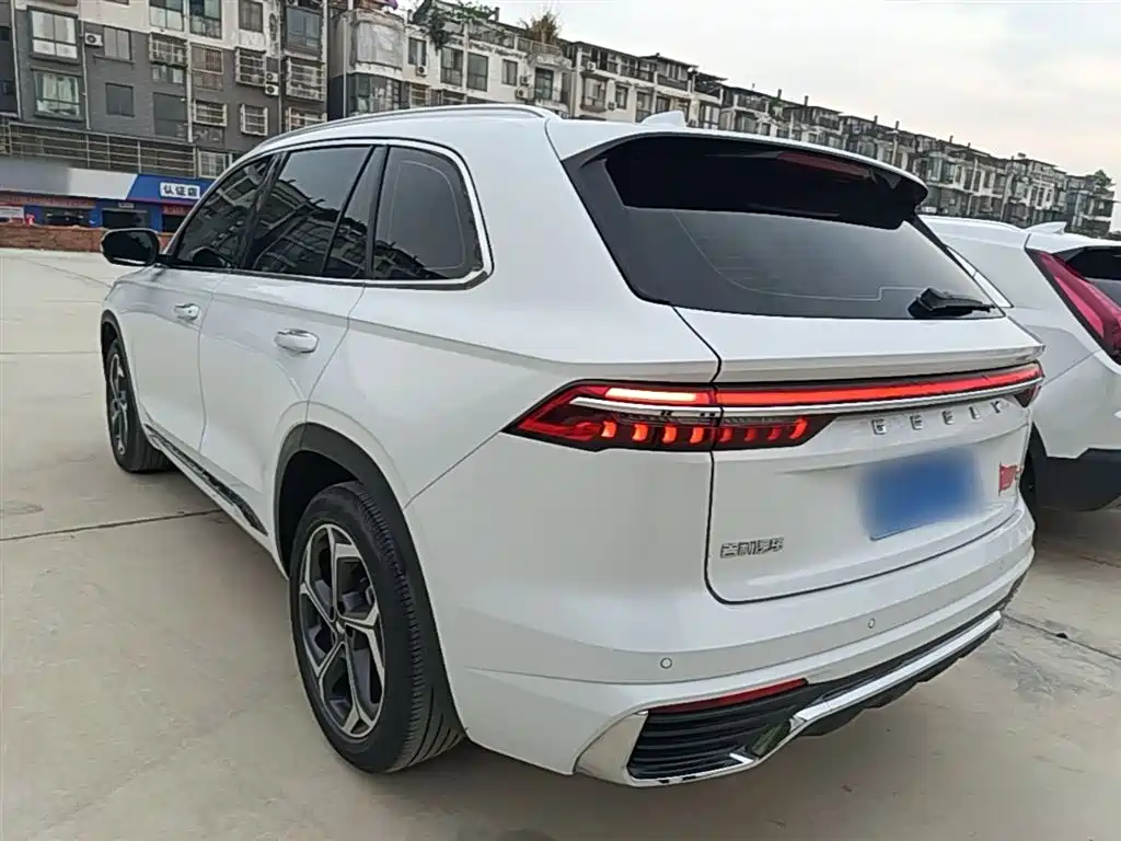 Geely Xingyue L 2022 — фото 5