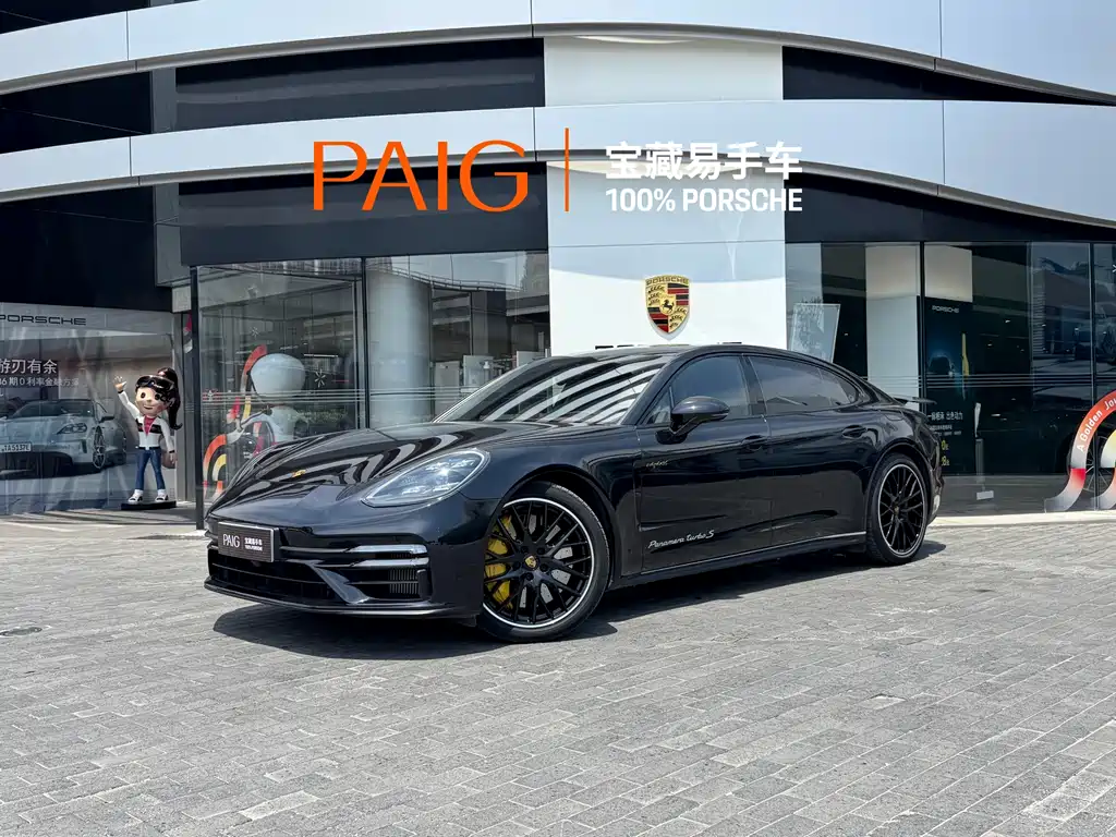 Porsche Panamera Hybrid 2023 — фото 1
