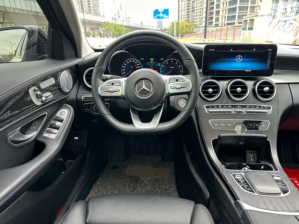 Mercedes-Benz C-Class 2021 — фото 10