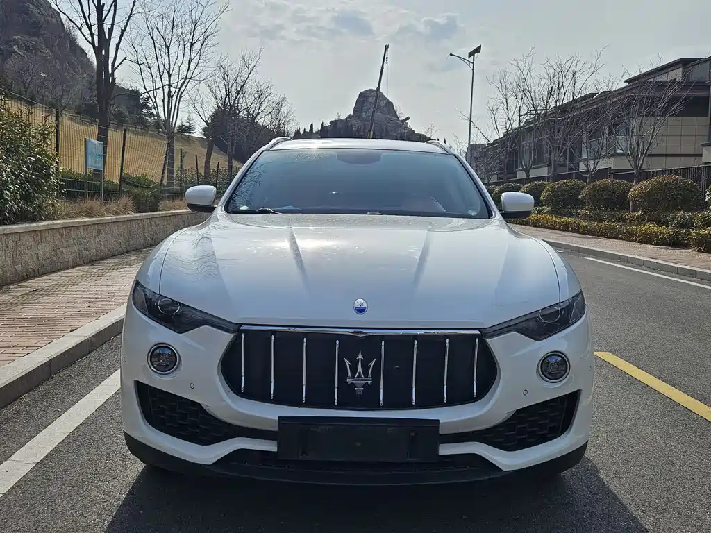 Maserati Levante 2016 — фото 2
