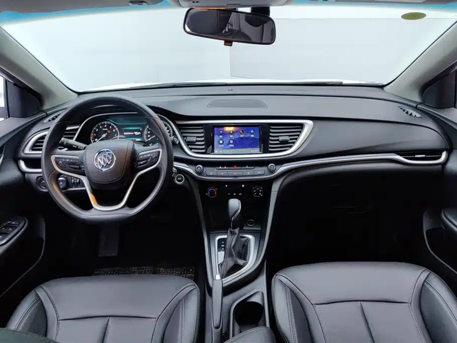 Buick Excelle 2022 — фото 12