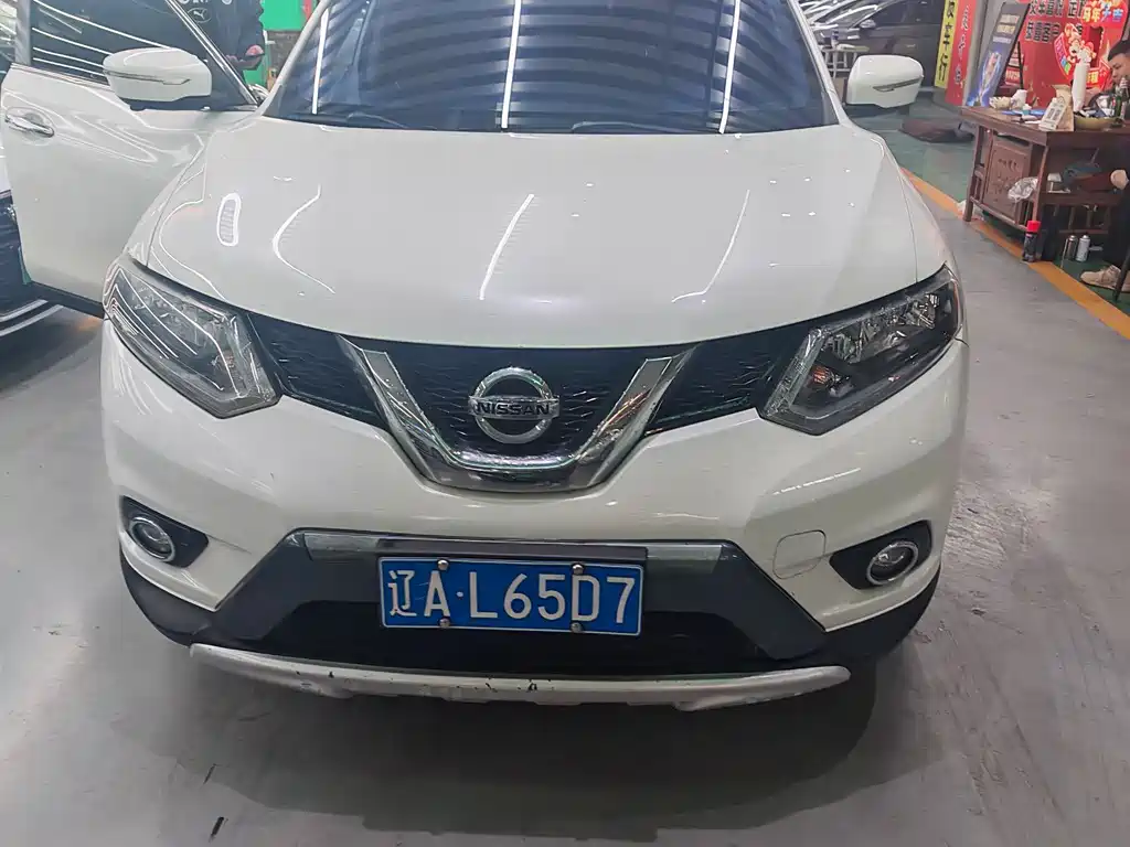 Nissan X-Trail 2016 — фото 2