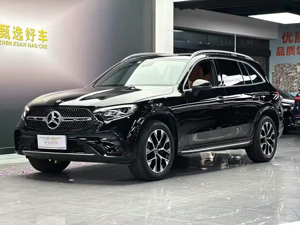 Mercedes-Benz GLC 2024 — фото 1