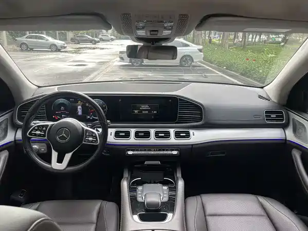 Mercedes-Benz GLE 2021