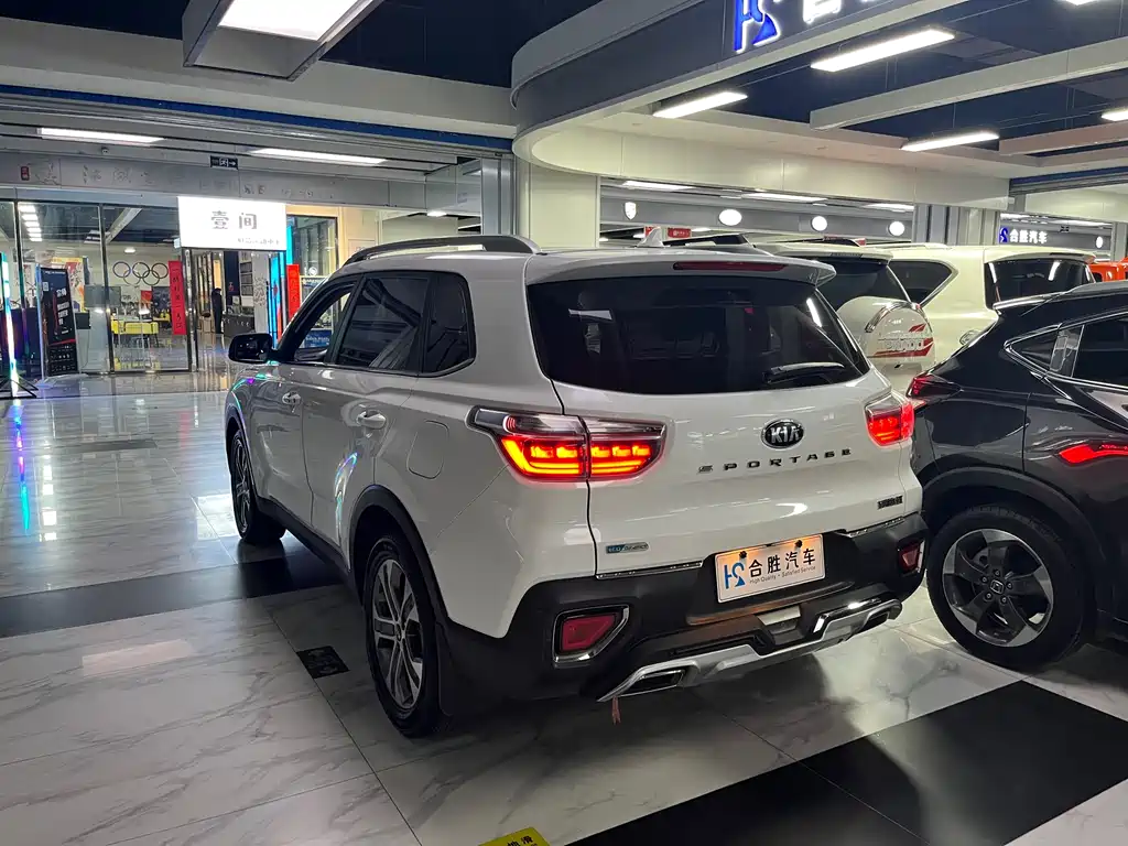 Kia Sportage 2019 — фото 9