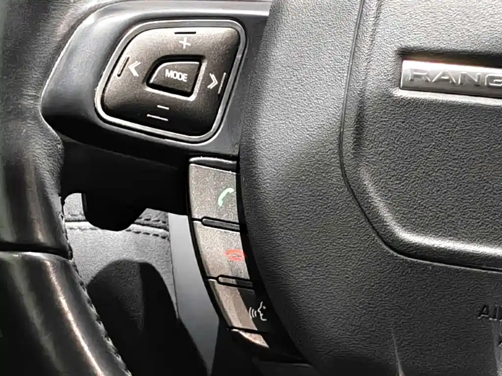 Land Rover Range Rover Evoque 2015 — фото 20