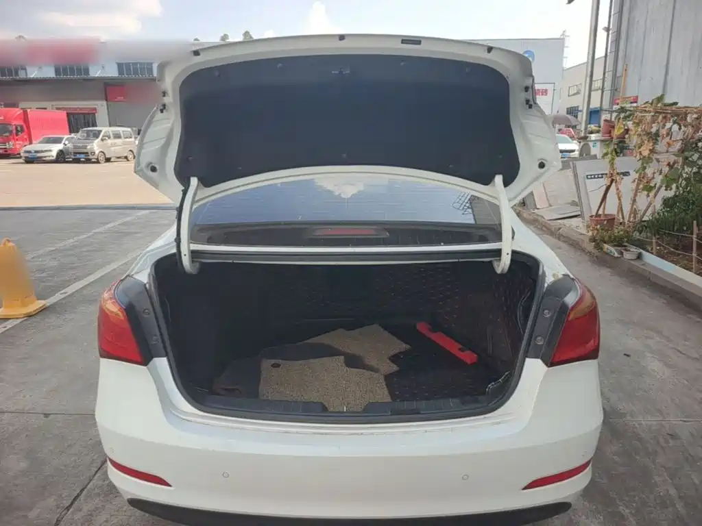Hyundai Mistra 2016 — фото 19