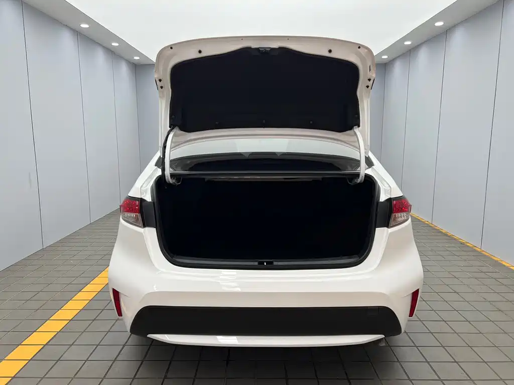Toyota Levin 2022 — фото 18