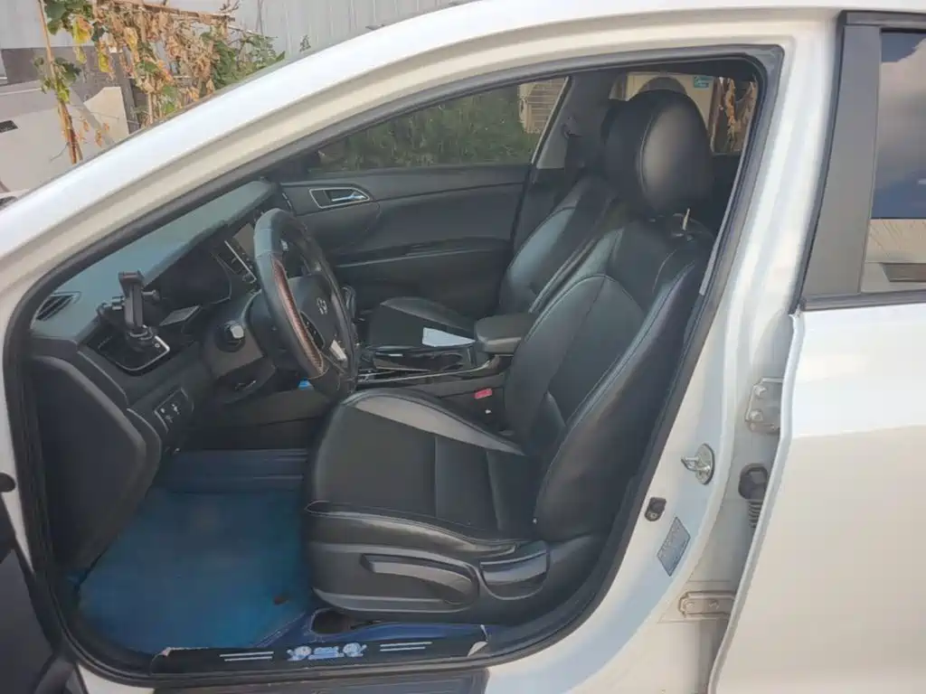 Hyundai Mistra 2016 — фото 15