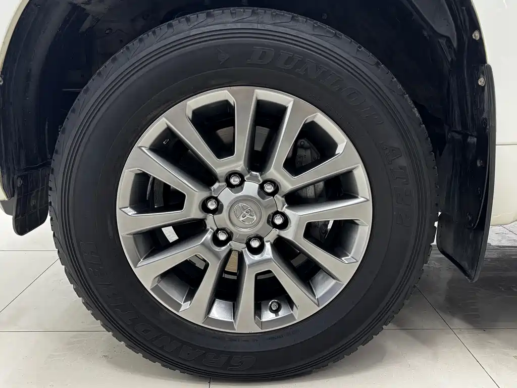 Toyota Prado 2018 — фото 20