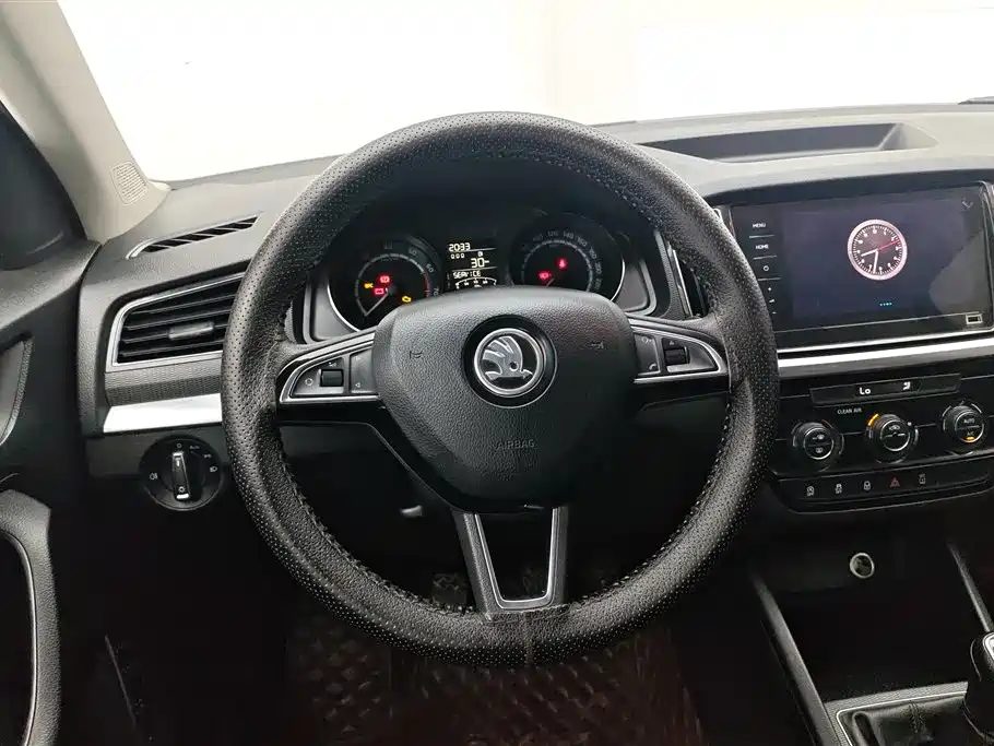 Skoda Kamiq 2020 — фото 15