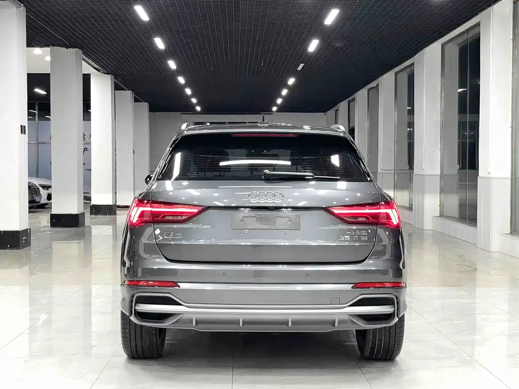 Audi Q3 2023 — фото 5