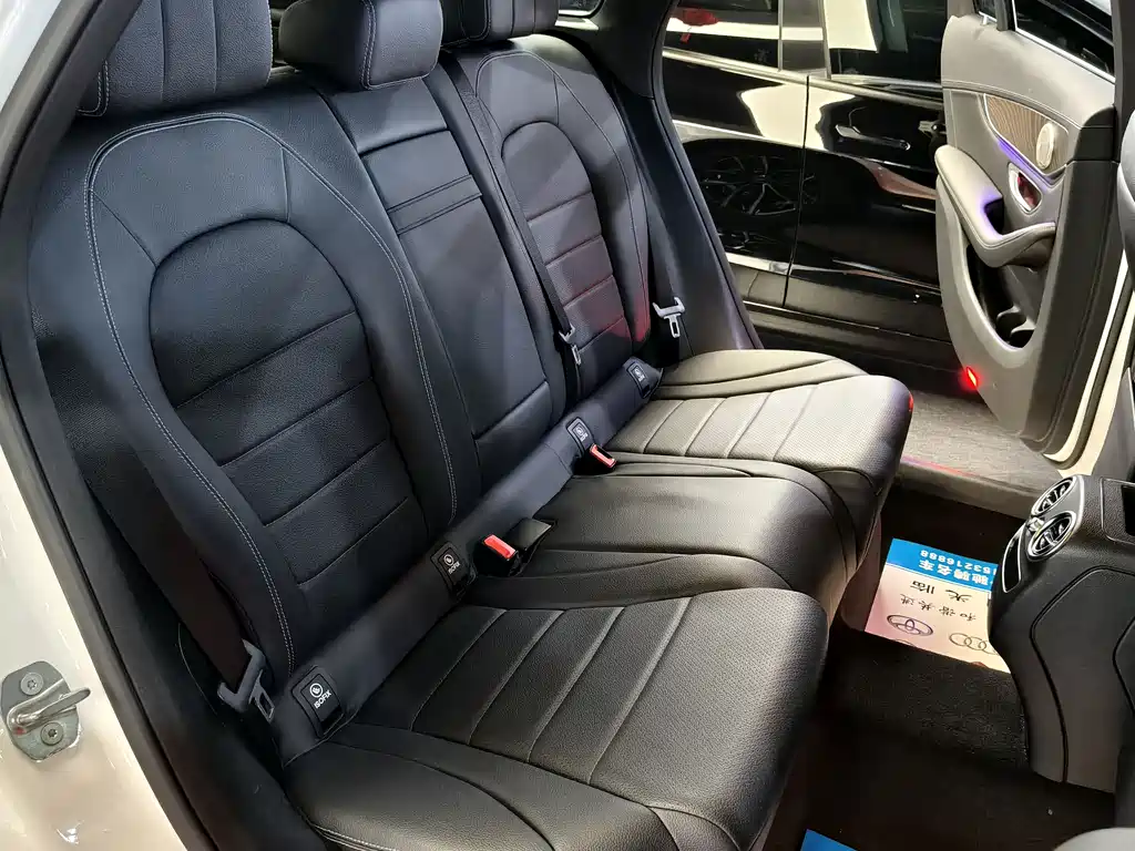 Mercedes-Benz GLC 2019 — фото 14