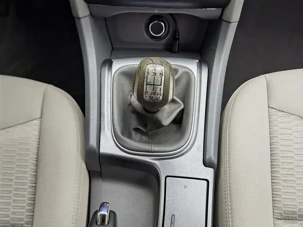 Citroen C4L 2013 — фото 13