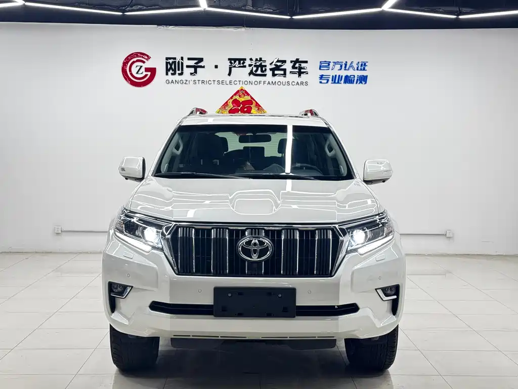 Toyota Prado 2018 — фото 2