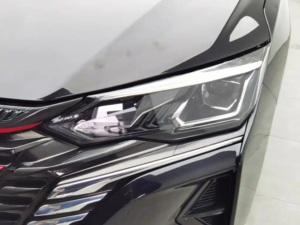 Dongfeng Yixuan MAX 2022 — фото 7