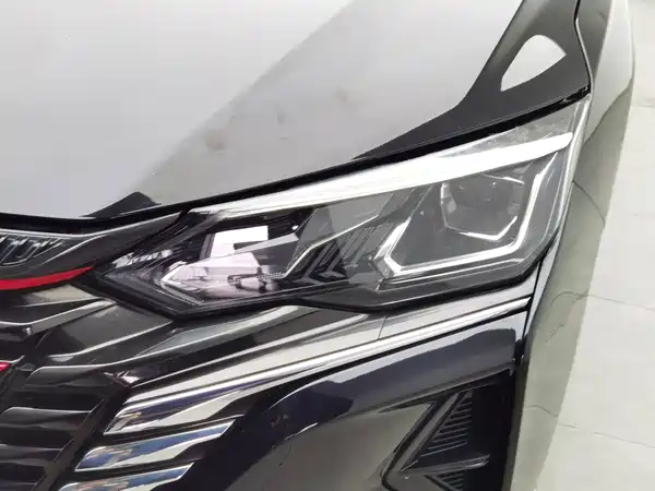 Dongfeng Yixuan MAX 2022