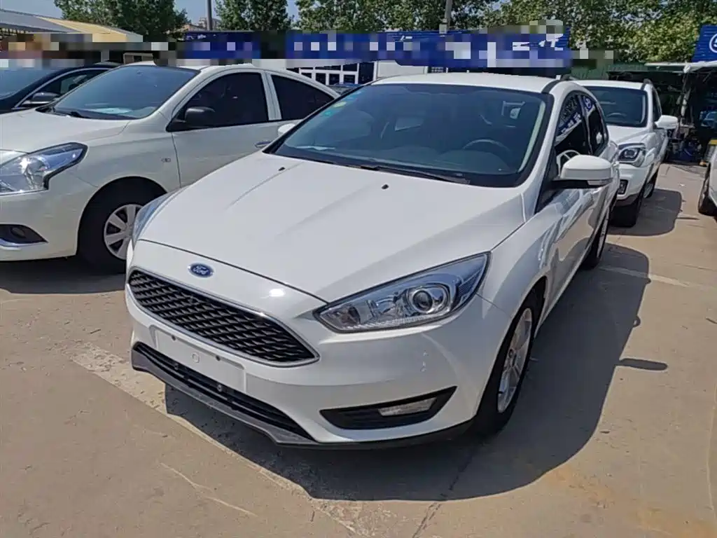 Ford Focus 2016 — фото 1