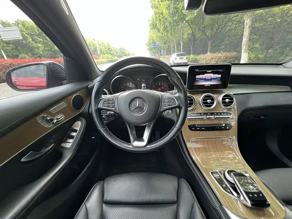 Mercedes-Benz GLC Coupe 2019 — фото 11