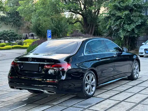 Mercedes-Benz E-Class 2026