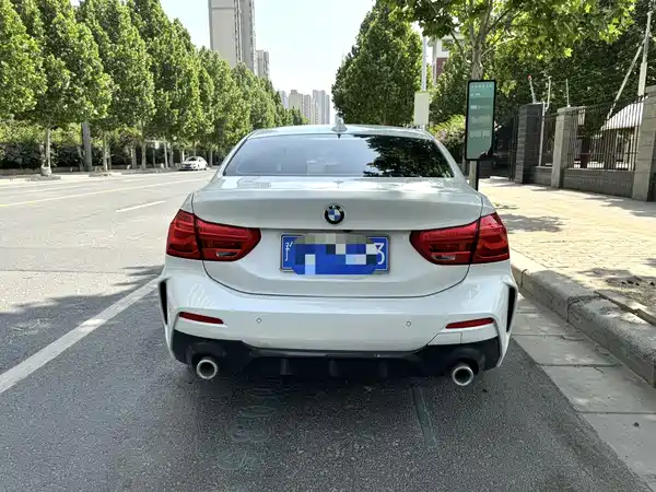 BMW 1 Series 2022