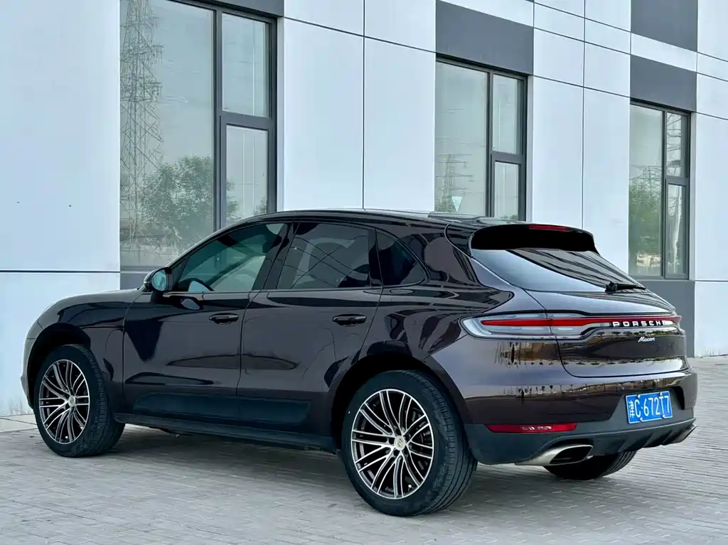 Porsche Macan 2020 — фото 9