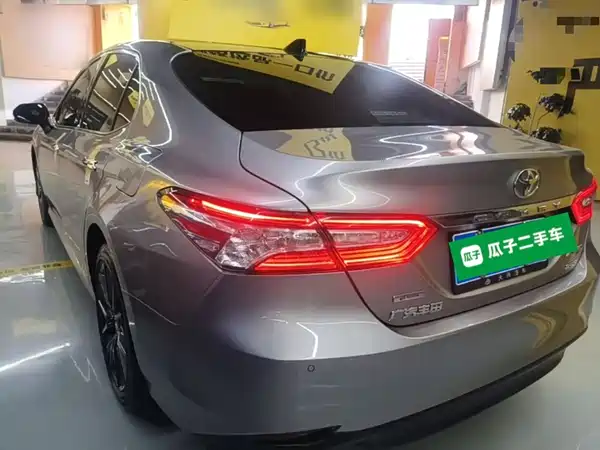 Toyota Camry 2021