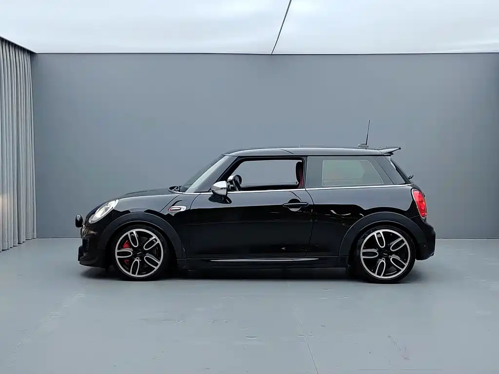 MINI JCW 2018 — фото 4