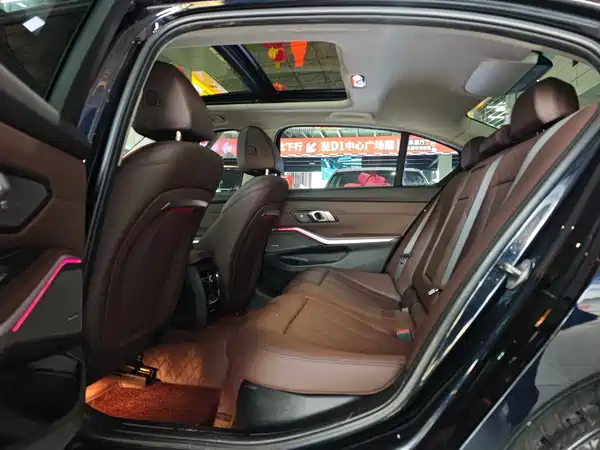 BMW 3 Series 2023