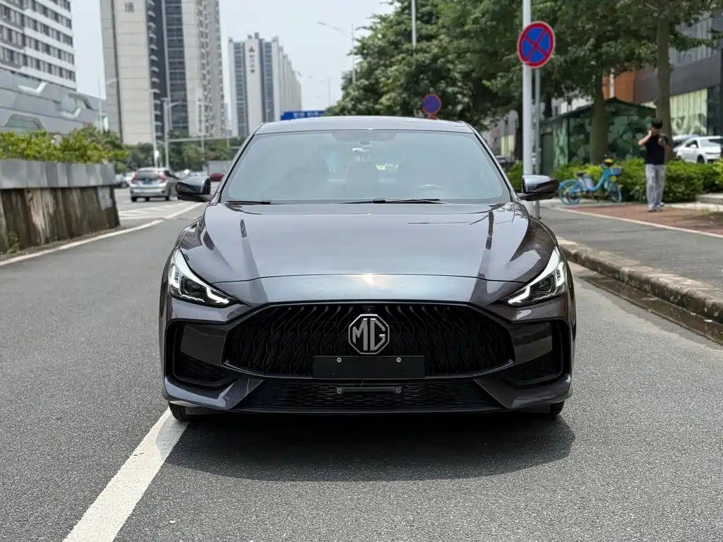 MG MG5 2021